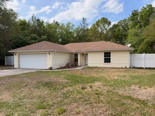 212 Emerald Loop Way, FL
