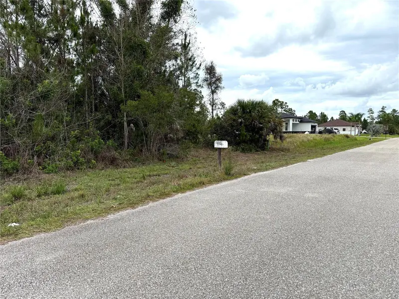 1009 Jackson Ave, FL