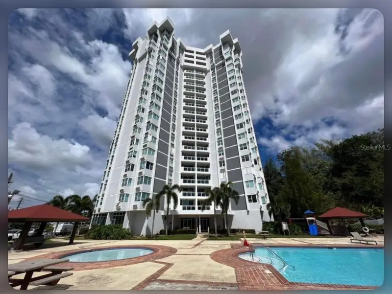 155 Carazo St. Condo. Regency Park #17-C, PR