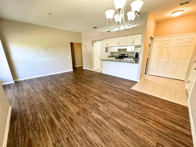 1005 Eagle Pond Dr #1005, FL