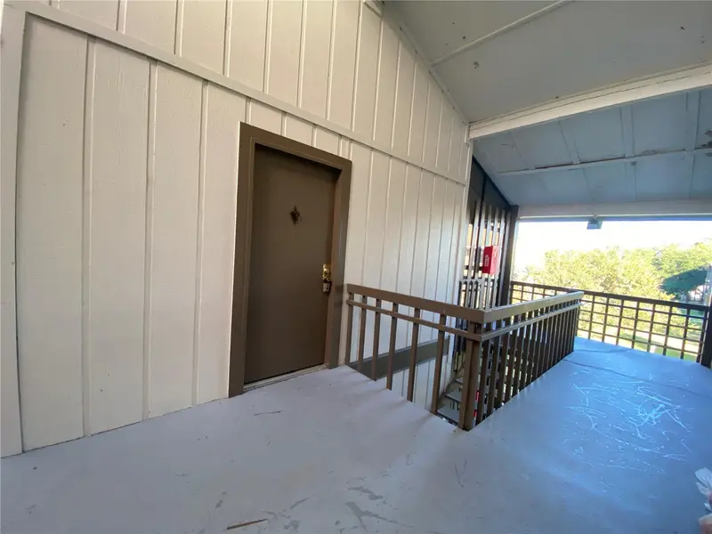 6519 W Newberry Rd #1211, FL