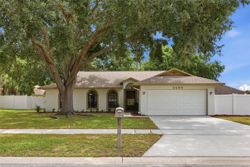 2495 Pine Chase Cir, FL