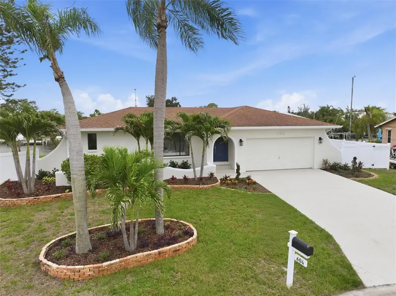 604 Kingston Ct, FL