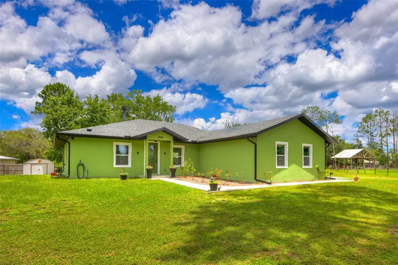 305 Padrick Ave, FL