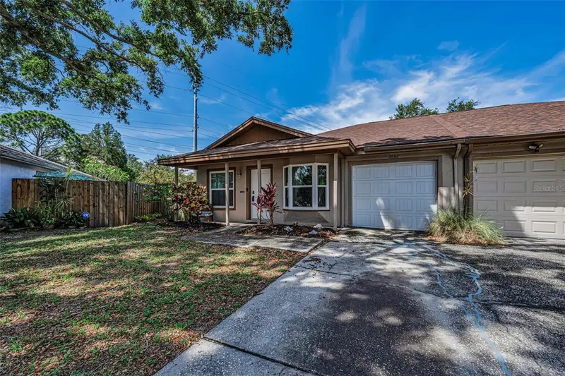 2662 Megan Ct, FL