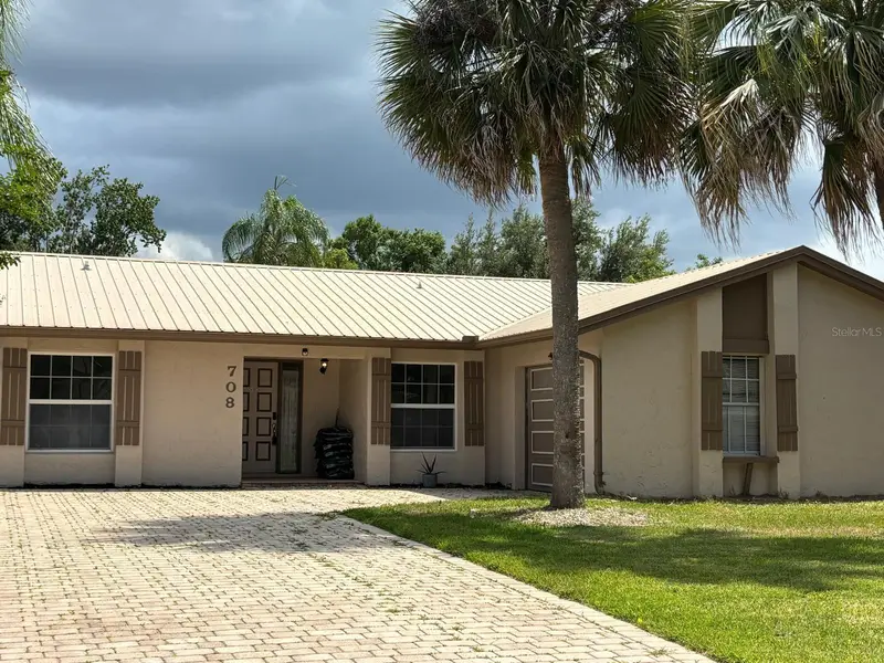 708 Duffer Ln, FL