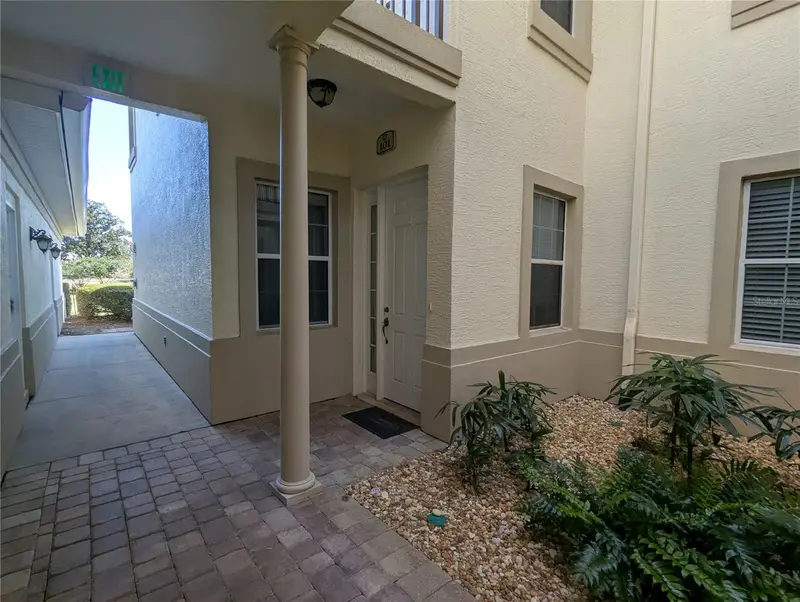 200 Riverfront Dr #D101, FL