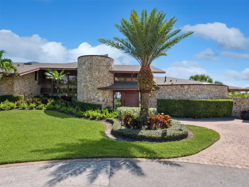 107 Donlon Dr, FL