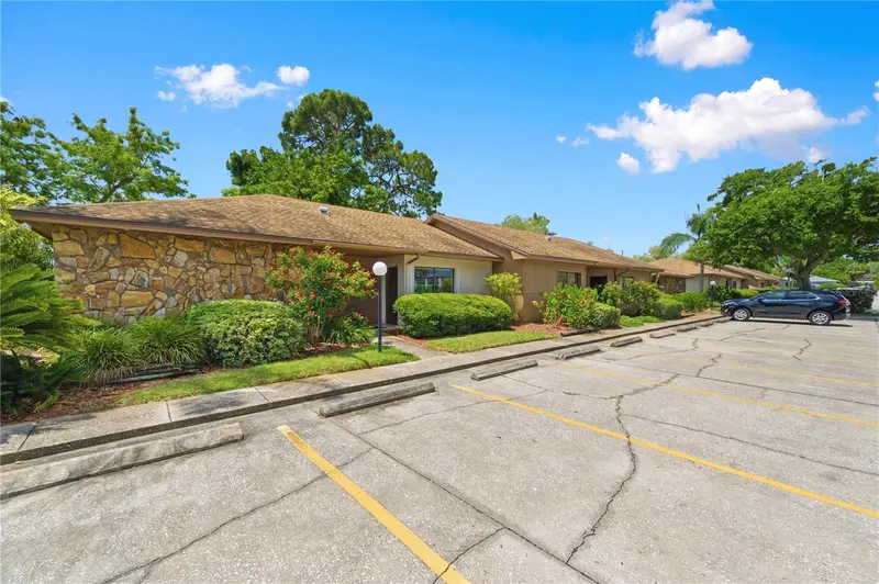 10825 Seminole Blvd #1, FL