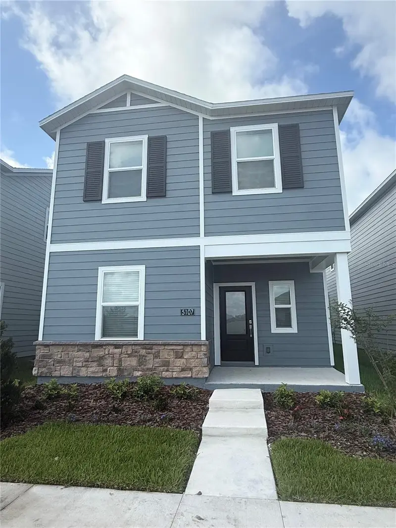 5107 Loyalty Dr, FL