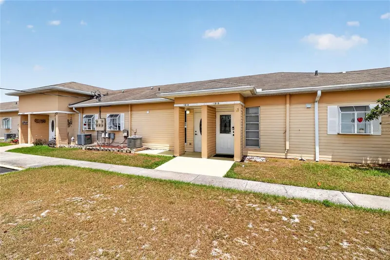 1513 Club Cir, FL