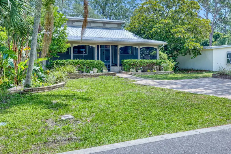 2835 Sunset Dr, FL