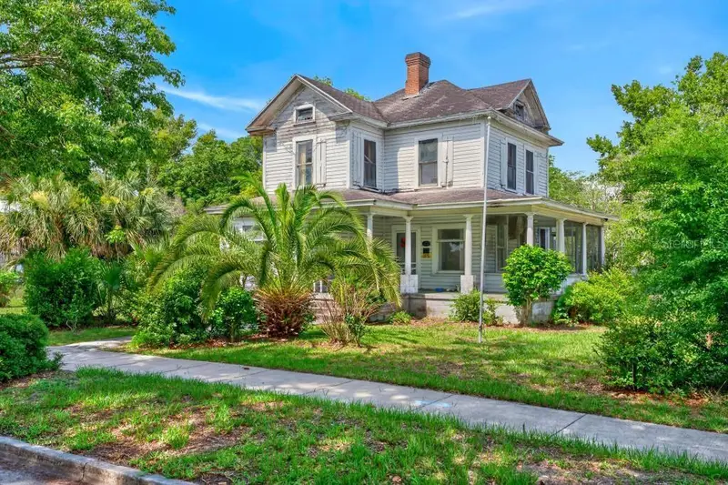 102 S Trowell Ave, FL