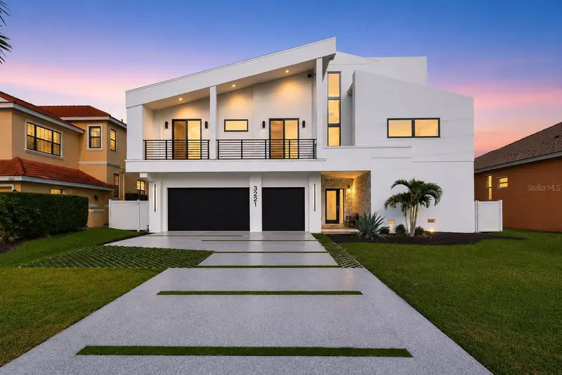 3221 Gulf Blvd, FL
