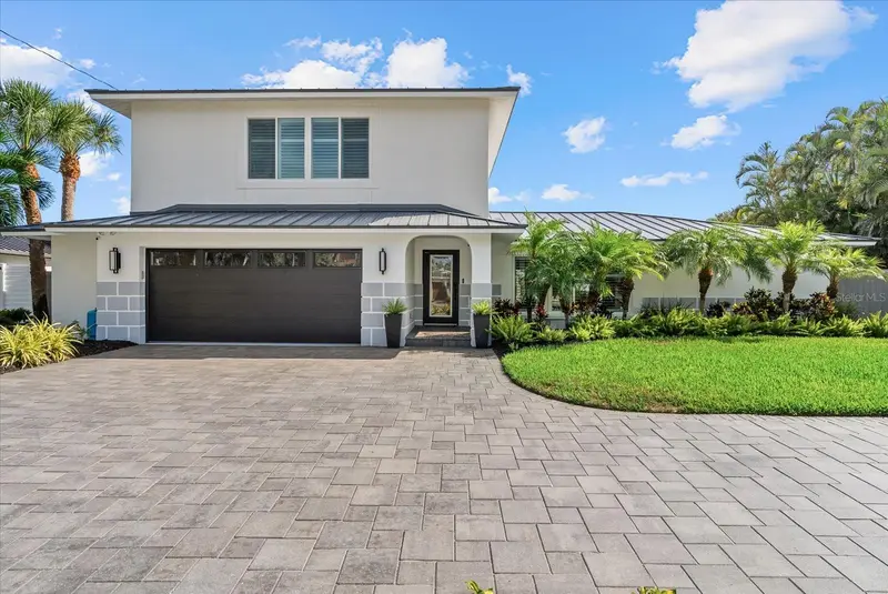 813 Idlewild Way, FL