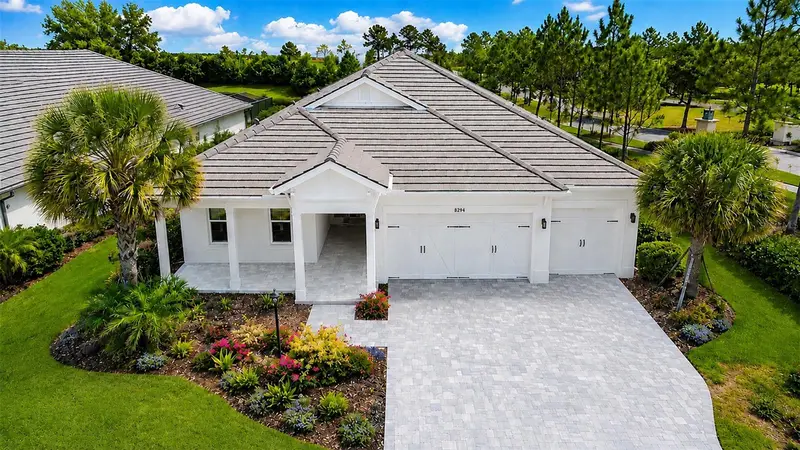 8294 Grande Shores Dr, FL