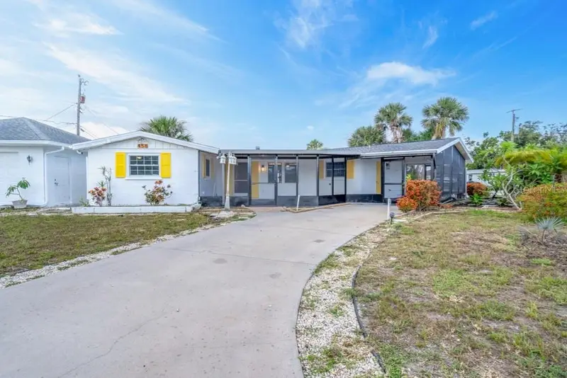 456 Sandlewood Dr, FL