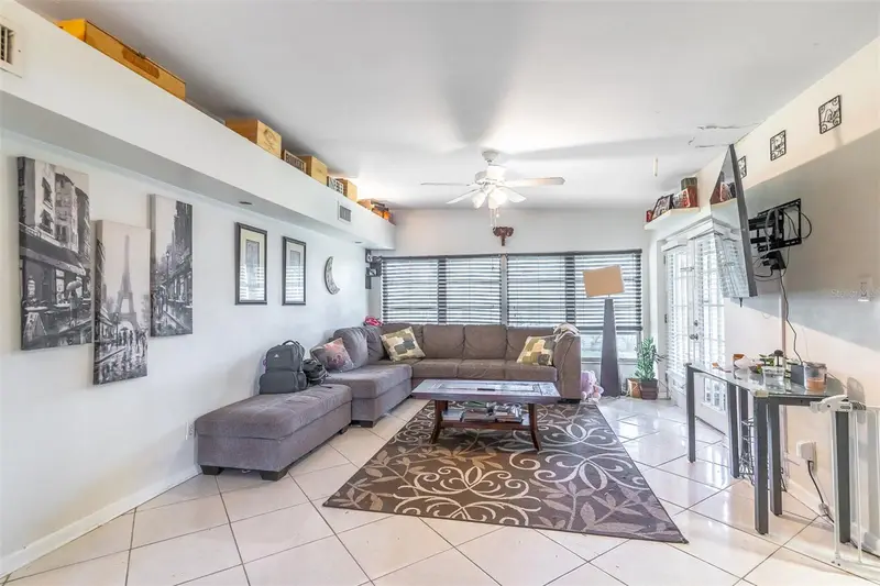 743 Alfred Dr, FL