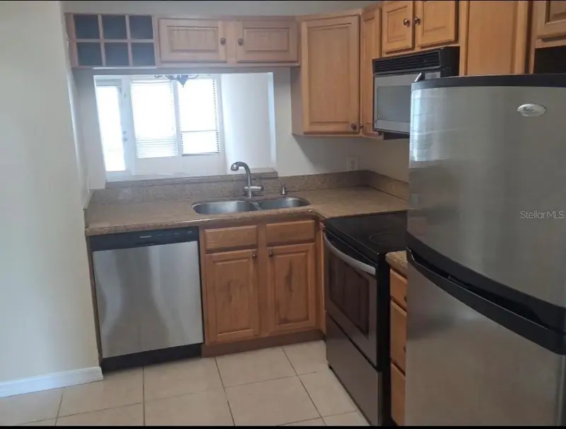 2227 Stonington Ave #2227, FL