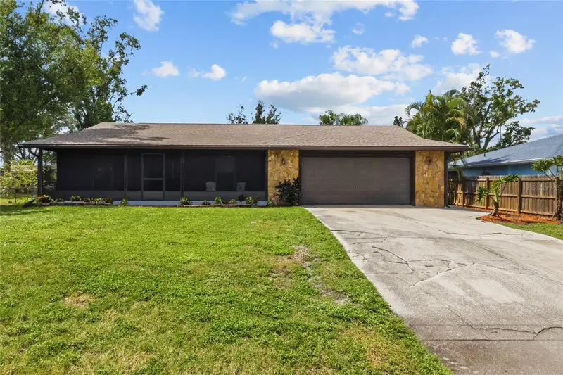 848 Gantt Ave, FL