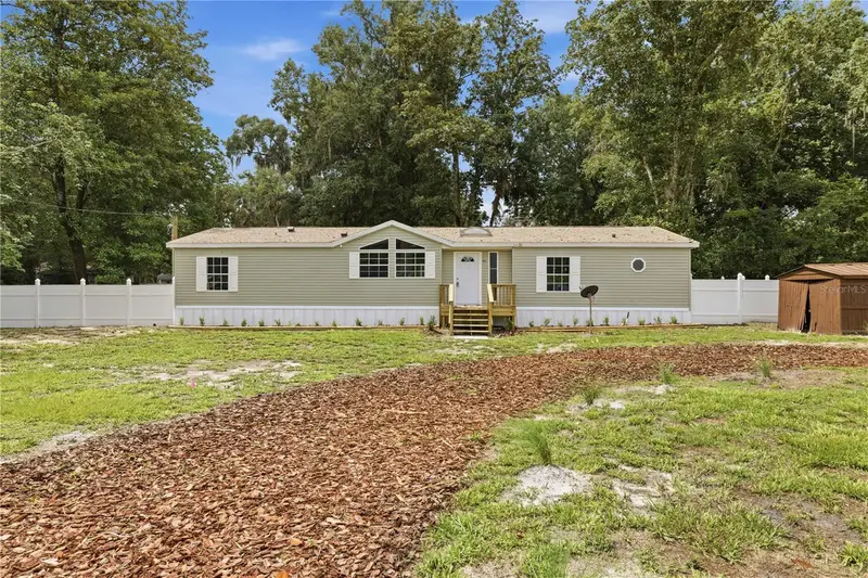 100 Se 81st St, FL