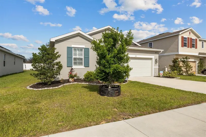 125 Crestview Ln, FL