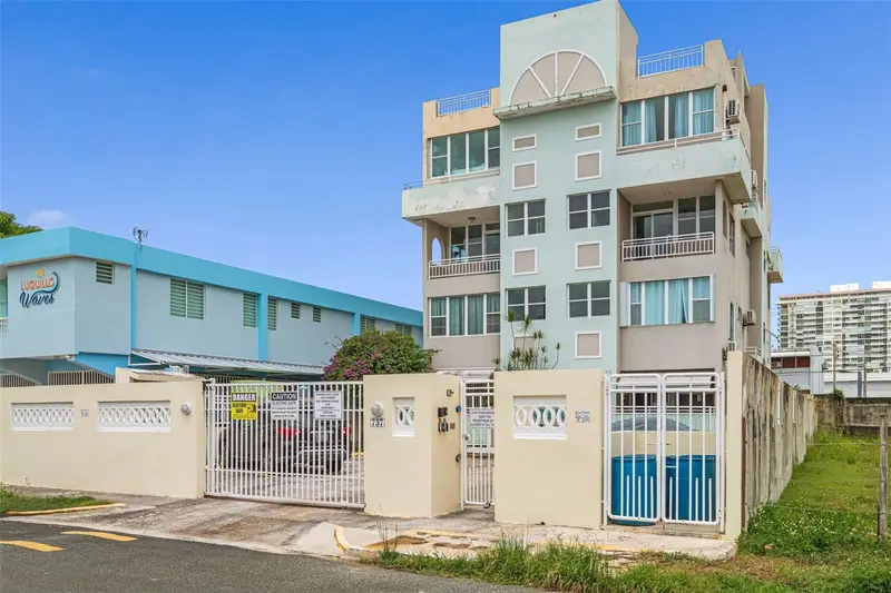 Cond. Montemar 101, Ocean Drive #101, PR