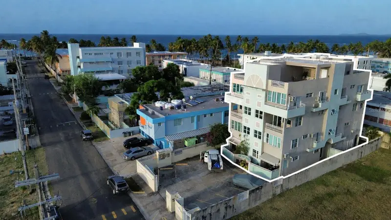 Cond. Montemar 101, Ocean Drive #101, PR