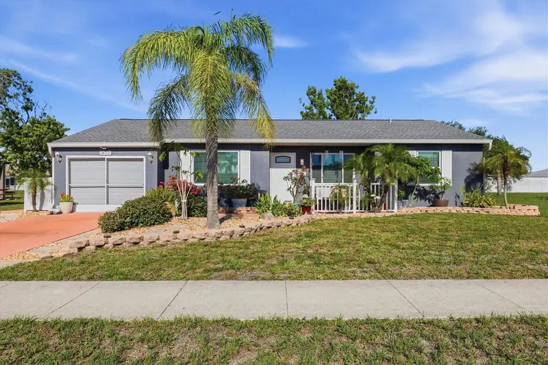 6389 Coliseum Blvd, FL