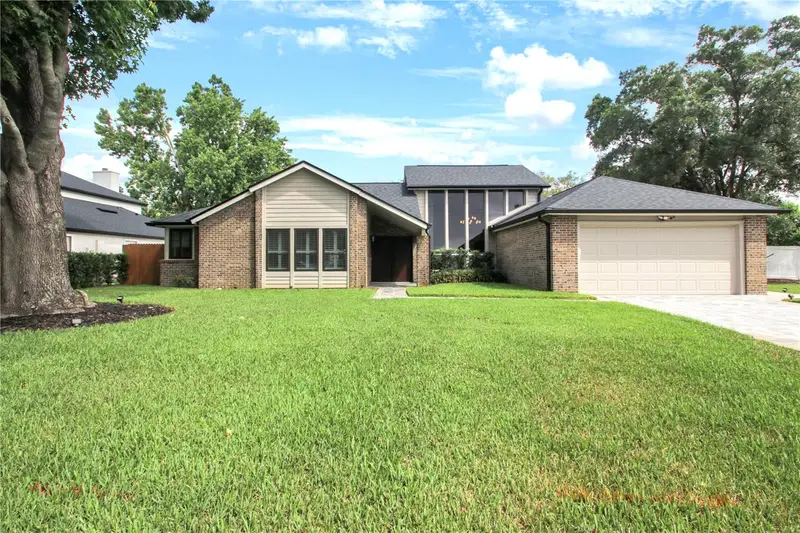 7921 Palmdale Dr, FL