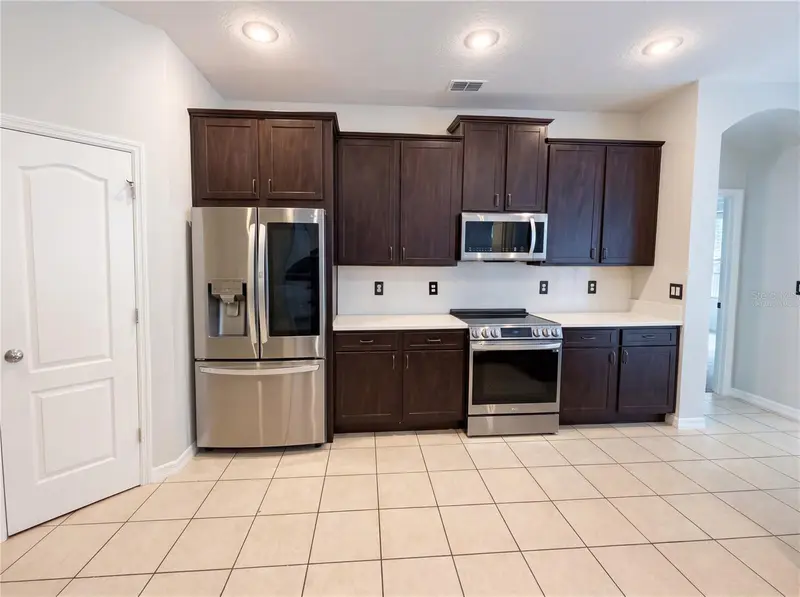 619 Errol Pkwy, FL