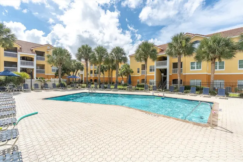 10764 70th Ave #3307, FL