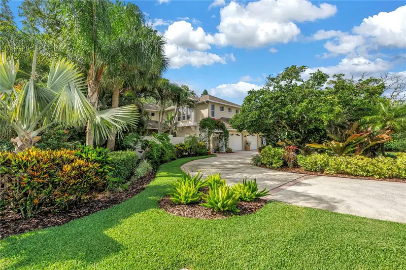 2269 Kent Dr, FL