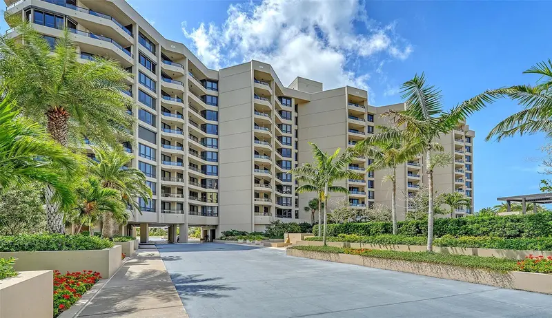 1211 Gulf Of Mexico Dr #701, FL