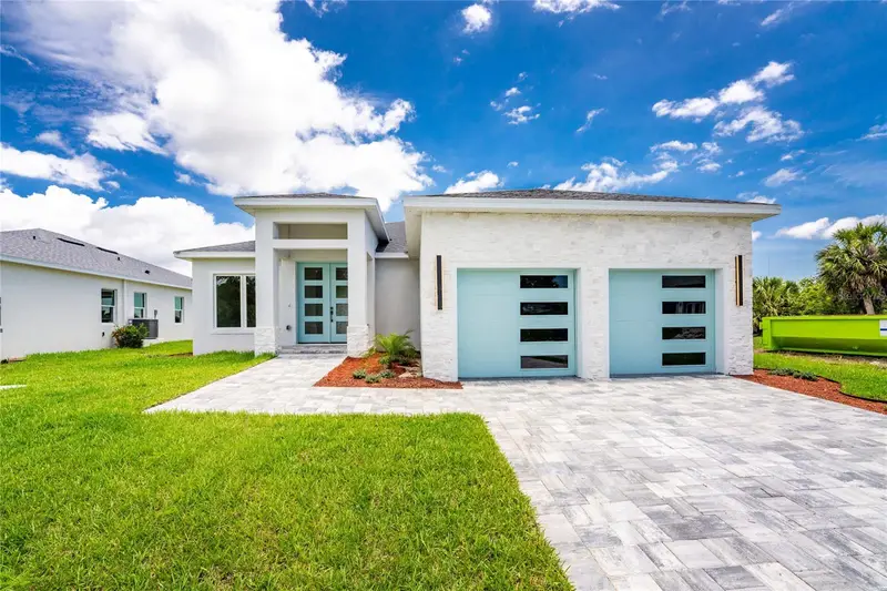 203 Redwood Rd, FL
