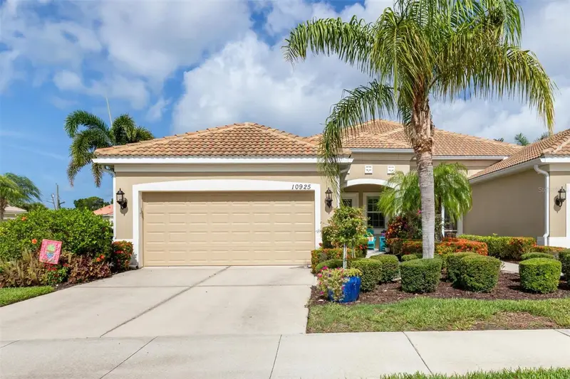 10925 Lerwick Cir, FL
