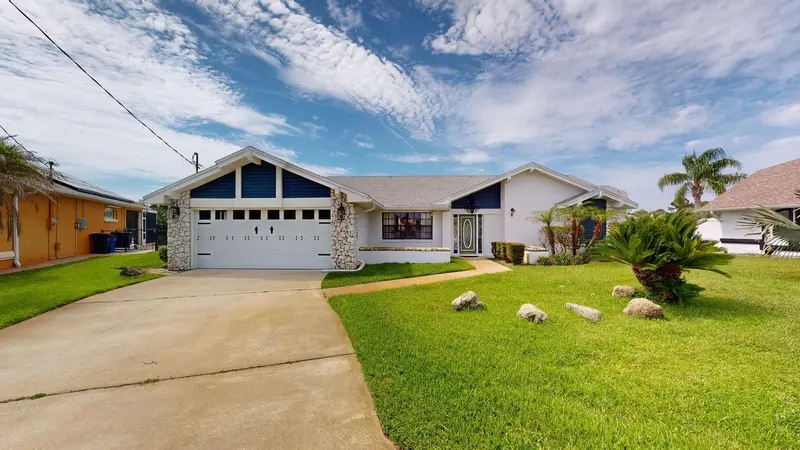 1 Cherrytree Ct, FL