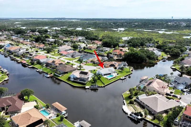 1 Cherrytree Ct, FL