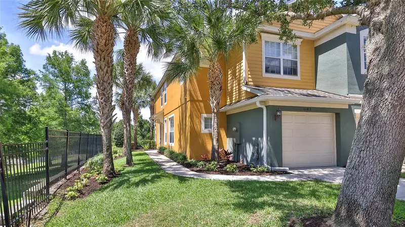 1102 Berkman Cir, FL