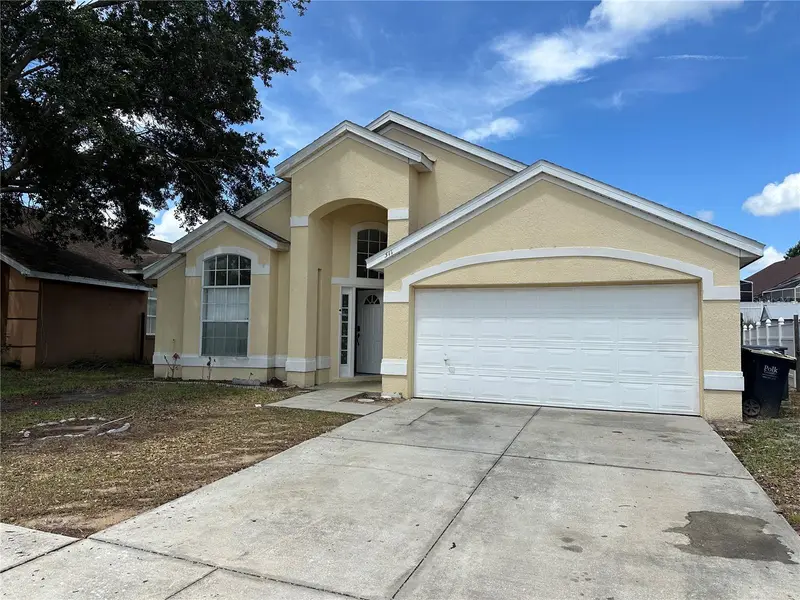 311 Downing Cir, FL