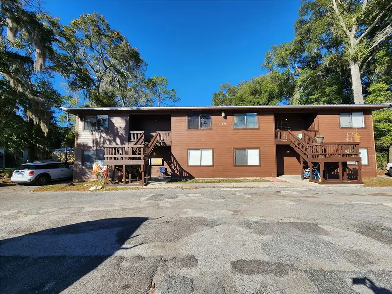 719 Sw 70th Ter #5, FL