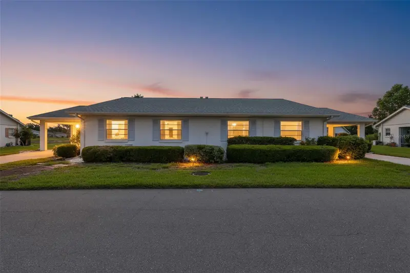 109 Glendower Cir, FL