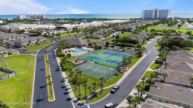 3271 Titanic Cir #39, FL