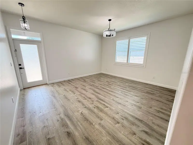2347 Crosston Cir, FL