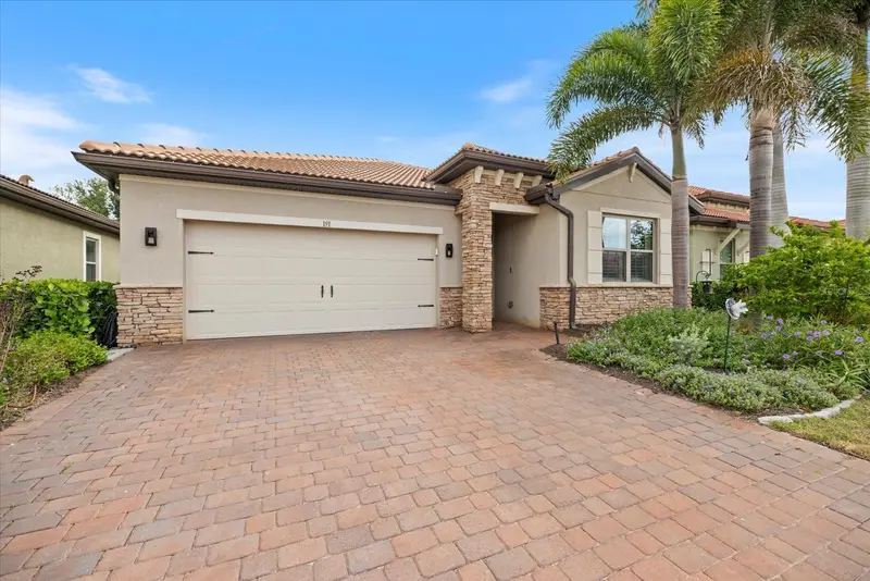 191 Maraviya Blvd, FL