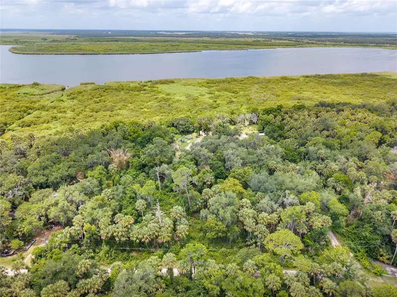 Swamp Ln, FL