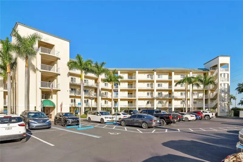 8800 Bay Pines Blvd #102, FL