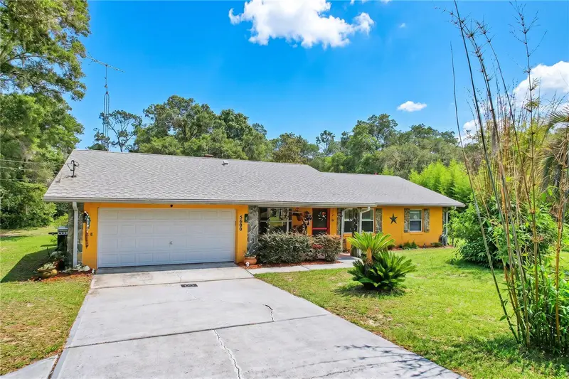 5600 E Avon St, FL