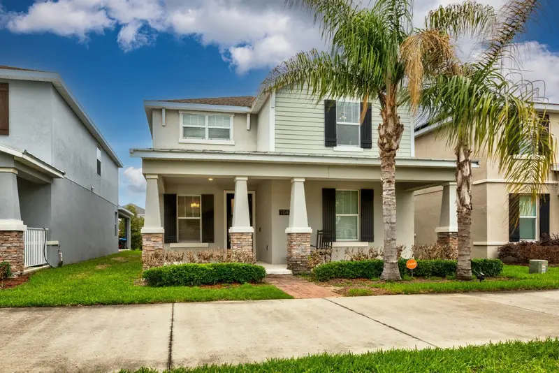 7542 Summerlake Groves St, FL