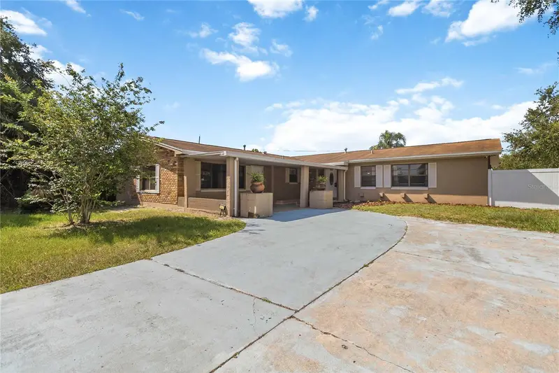 842 Nana Ave, FL